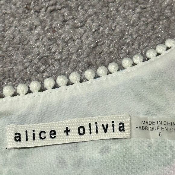 Alice + Olivia Crawford Sweetheart Floral Mini Dress Size 6 - Picture 10 of 14